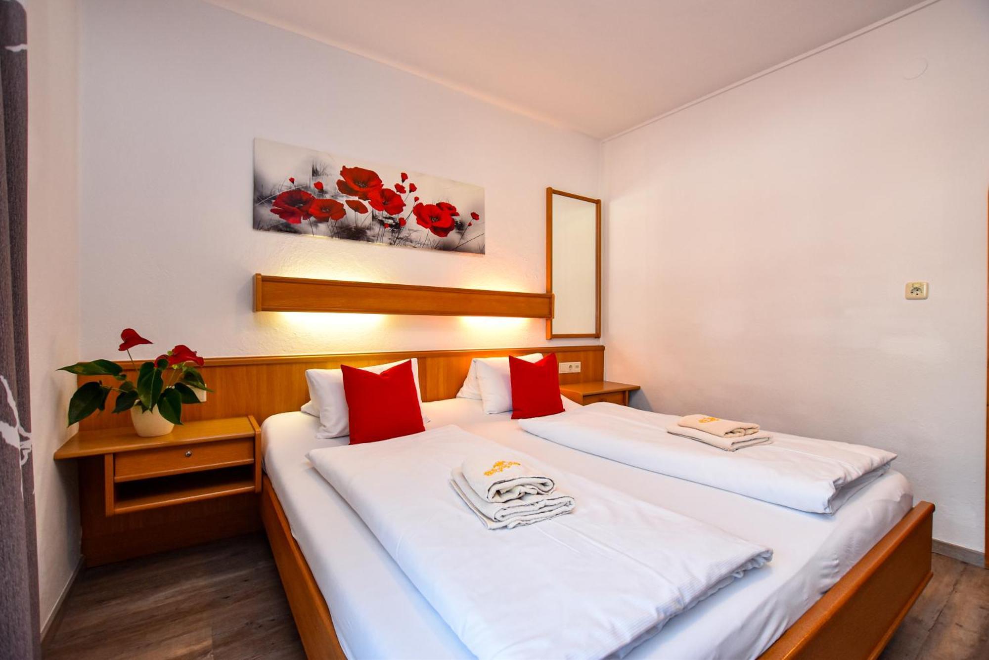 Hotel-garni Austria Hotel 3*